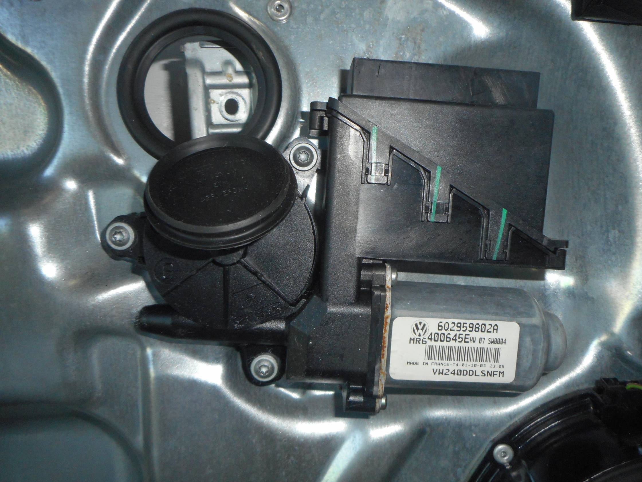 Alzacristallo elettr. porta ant. sx.